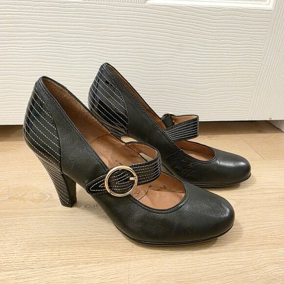 Sofft Black Leather Mary Jane Feminine Classic Arch Support Heels Size 11M - Picture 1 of 8